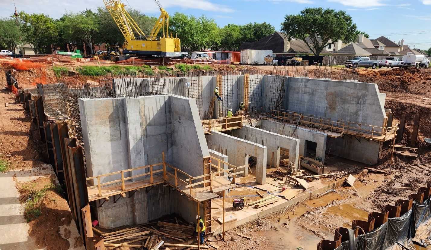 Construction Update LID 7 Stormwater Pump Station Update / Fort Bend